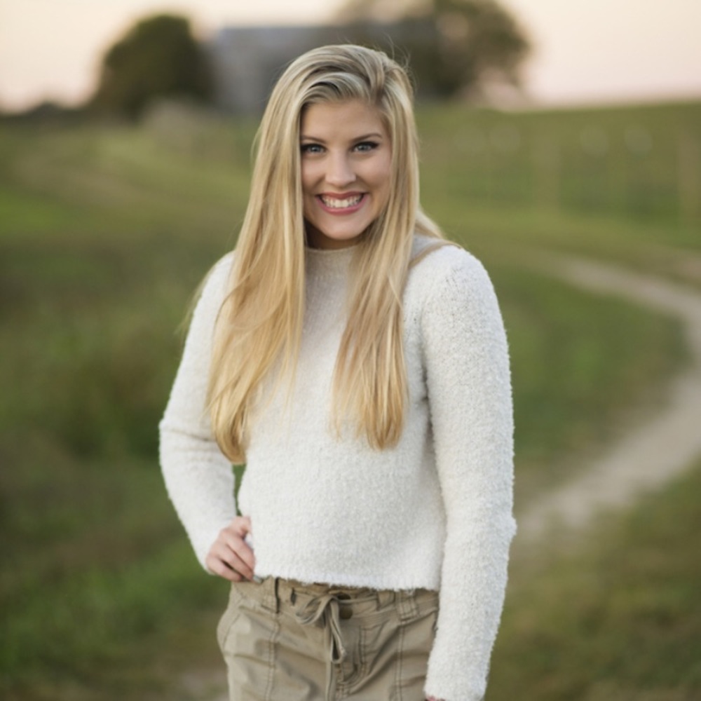 Meet your Posher, Bekah